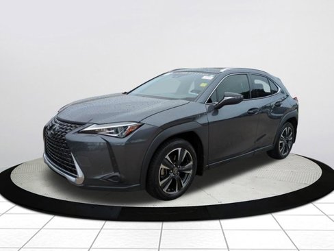 Used 2022 Lexus UX 200 image 8