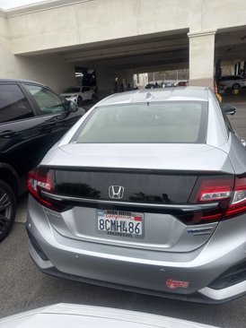 Used 2018 Honda Clarity Touring image 4