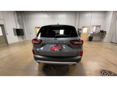 Used 2024 Ford Escape SE image 7