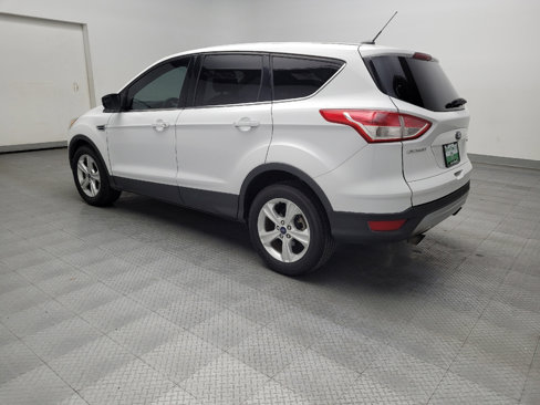 Used 2016 Ford Escape SE image 3