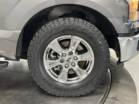 Used 2016 Ford F150 XLT w/ Equipment Group 302A Luxury image 27