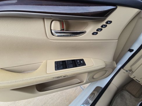 Used 2013 Lexus ES 350 image 21