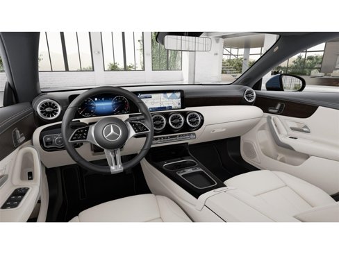 New 2025 Mercedes-Benz CLA 250 image 3
