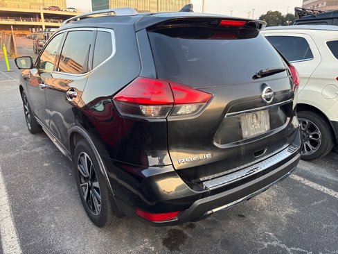Used 2017 Nissan Rogue SL w/ SL Premium Package image 6