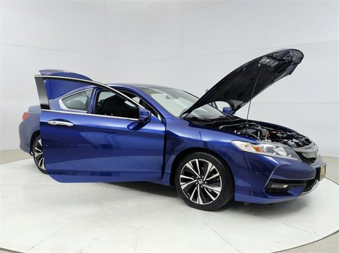Used 2017 Honda Accord EX-L image 9