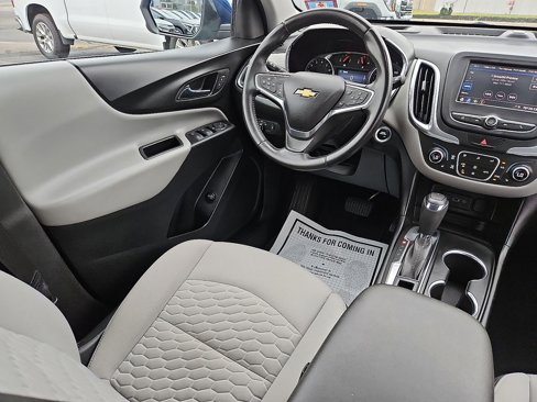 Used 2020 Chevrolet Equinox LT image 16