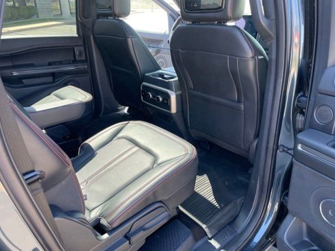 Used 2023 Ford Expedition Max Limited image 23