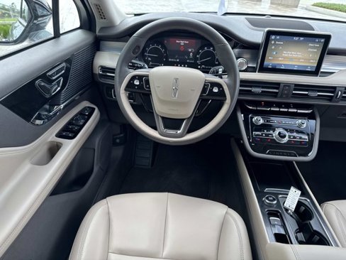 Used 2021 Lincoln Corsair FWD image 27
