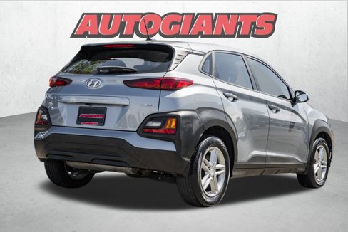 Used 2021 Hyundai Kona SE w/ Cargo Package image 7