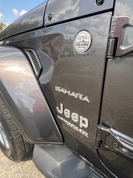 Used 2020 Jeep Wrangler Unlimited Sahara image 14