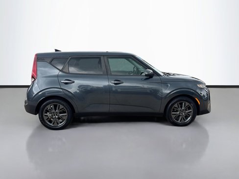Used 2020 Kia Soul EX image 4