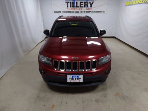 Used 2017 Jeep Compass Sport w/ Power Value Group image 2