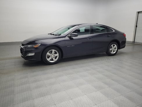 Used 2023 Chevrolet Malibu LT image 2
