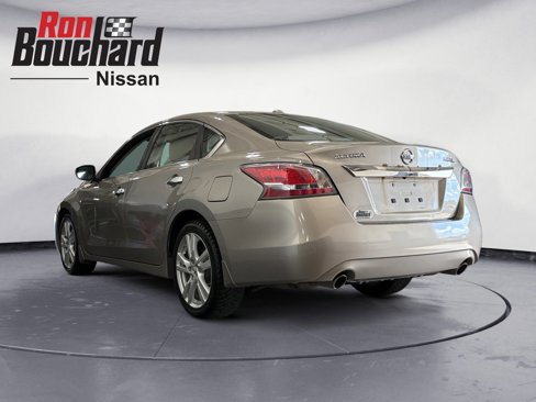 Used 2014 Nissan Altima 3.5 SL w/ Technology Package image 4