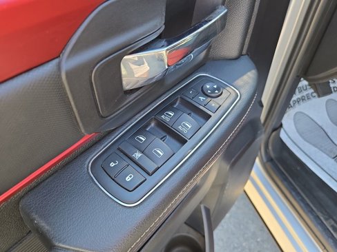 Used 2016 RAM 1500 Rebel w/ Luxury Group image 13