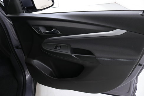 Used 2023 Chevrolet Bolt EUV LT w/ Comfort Package image 30