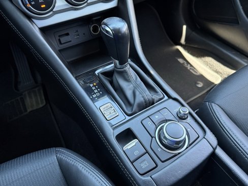 Used 2019 MAZDA CX-3 Touring image 16