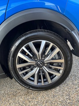 Used 2023 Nissan Kicks SV image 30