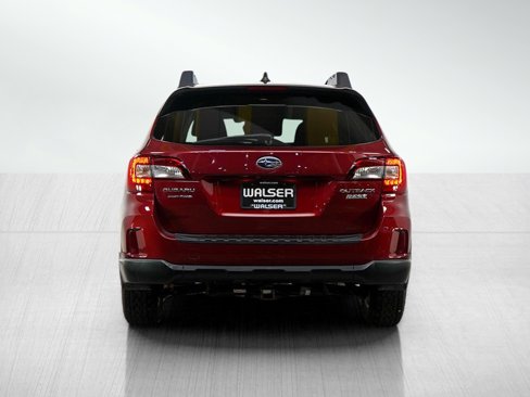 Used 2017 Subaru Outback 2.5i Premium image 4