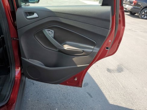 Used 2013 Ford C-MAX SE image 29
