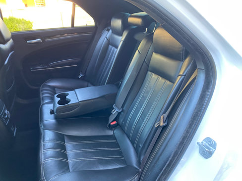 Used 2021 Chrysler 300 S image 35
