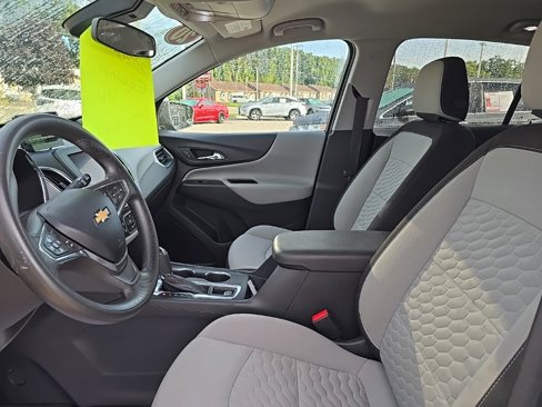 Used 2020 Chevrolet Equinox LS w/ LS Convenience Package image 5