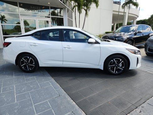 Used 2025 Nissan Sentra SV w/ All-Weather Package image 5