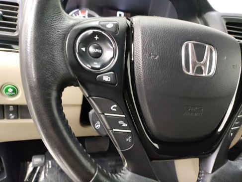 Used 2016 Honda Pilot Elite image 16