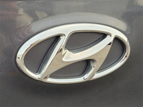 Used 2019 Hyundai Tucson SE image 13