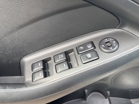 Used 2018 Kia Forte LX w/ LX Popular Package image 14