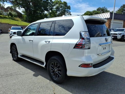 Used 2023 Lexus GX 460 Premium w/ Premium Plus Package image 4