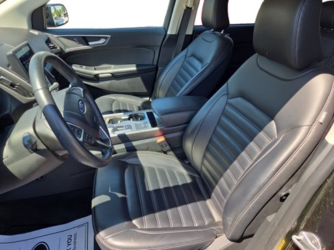Certified 2024 Ford Edge SEL image 9