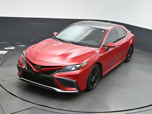 Used 2023 Toyota Camry XSE image 28