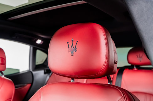 Used 2022 Maserati Levante GT image 31
