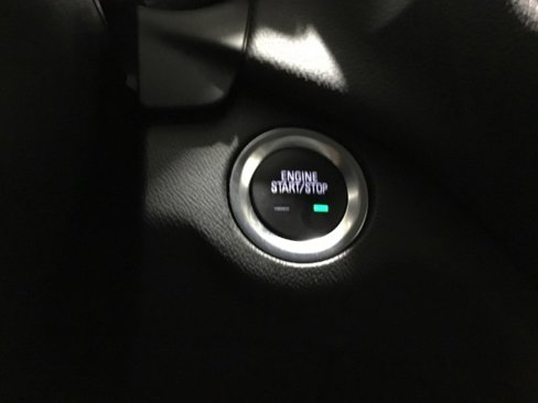 Used 2023 Chevrolet Equinox LT image 98