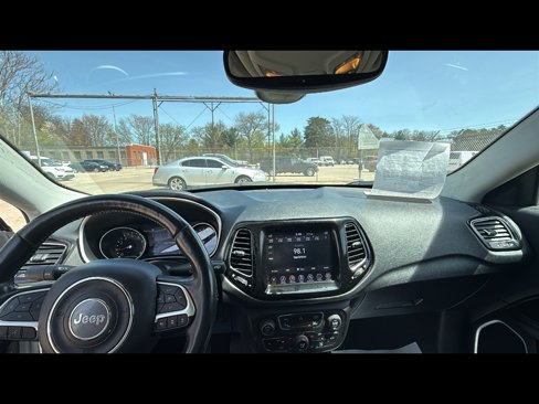 Used 2021 Jeep Compass Limited image 10