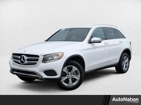 Used 2017 Mercedes-Benz GLC 300 image 1