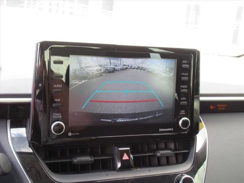 Used 2022 Toyota Corolla LE image 24