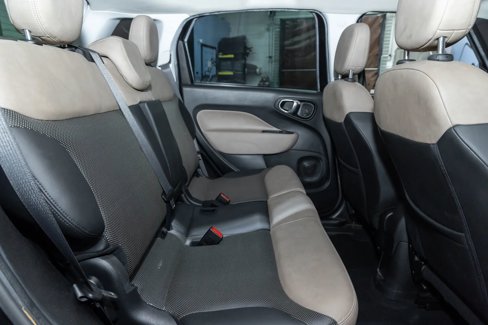Used 2014 FIAT 500L Lounge image 23