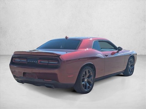 Used 2018 Dodge Challenger SXT Plus image 5