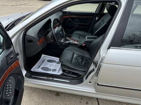 Used 2000 BMW 528i Sedan image 11