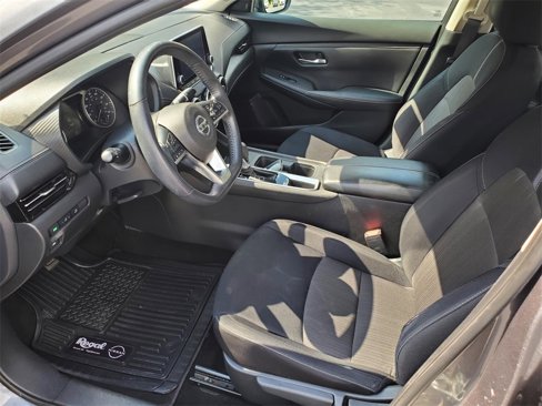 Certified 2020 Nissan Sentra SV image 16