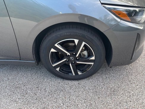 Used 2024 Nissan Sentra SV image 28
