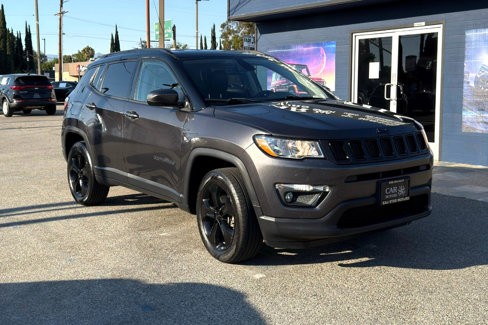 Used 2020 Jeep Compass Latitude image 2