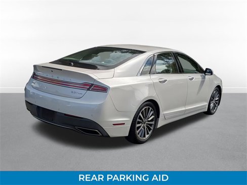 Used 2017 Lincoln MKZ Select w/ Select Plus Package image 3