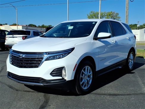 Used 2022 Chevrolet Equinox LT image 3
