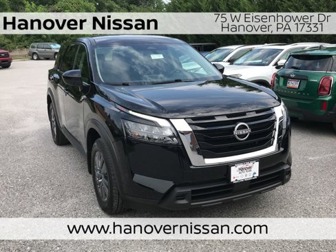 Certified 2024 Nissan Pathfinder S w/ Cargo Package image 1