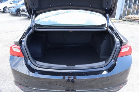 Used 2023 Chevrolet Malibu LT image 24