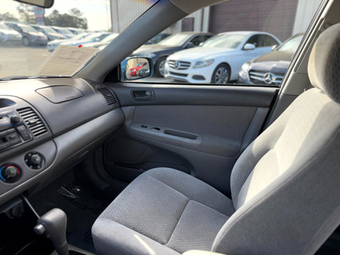 Used 2004 Toyota Camry SE image 12