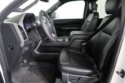 Used 2020 Ford Expedition XLT w/ Equipment Group 202A image 26
